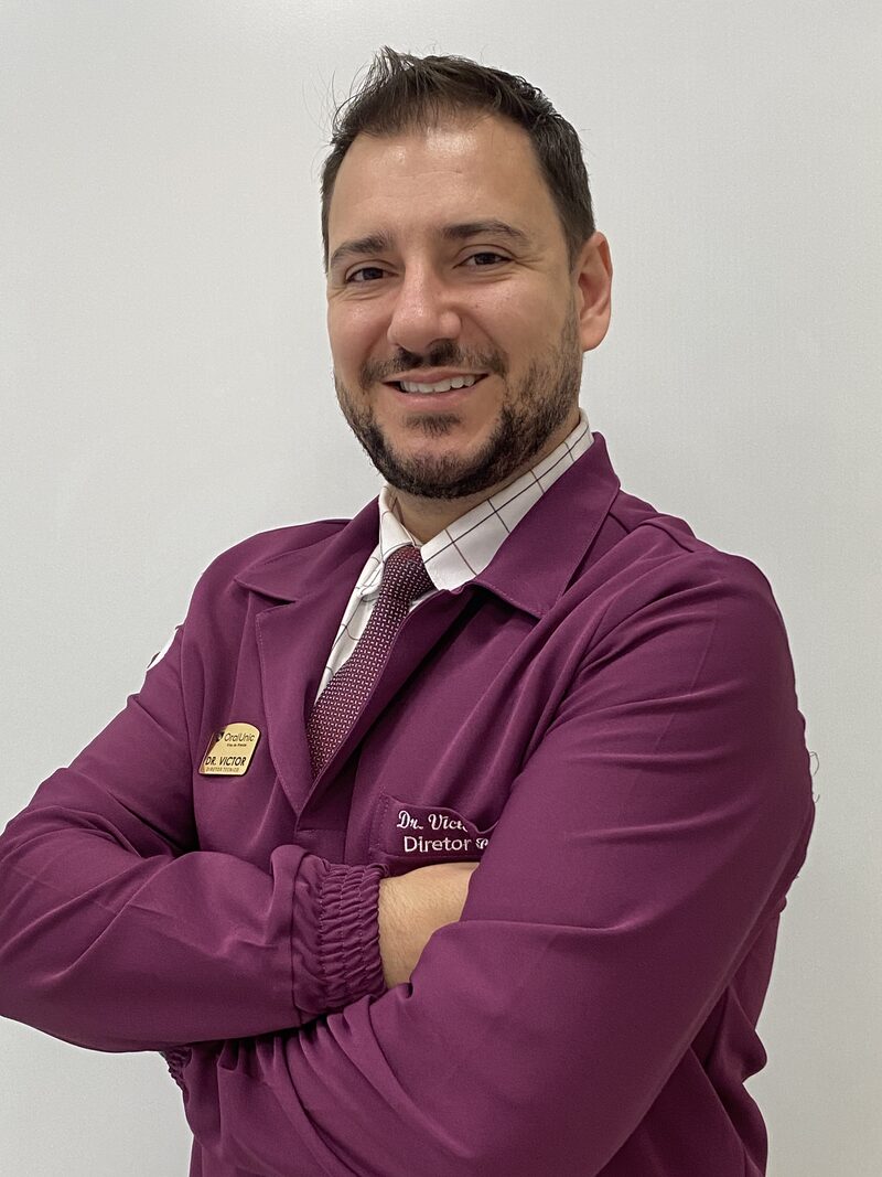 Dr. Victor Pistoia, dentista da Oral Unic São Bernardo do Campo